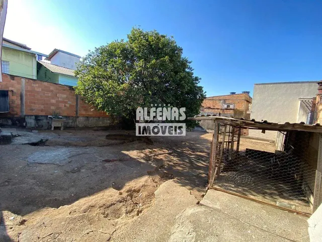 Imagem 3: Casa À Venda 2 Quartos no Bairro Eldorado