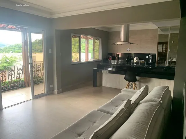 Imagem: Casa de 3 Quartos À Venda em Nova Lima