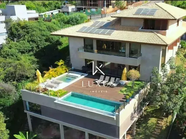 Imagem: Casa com 5 Dormitórios À Venda, 854 M²