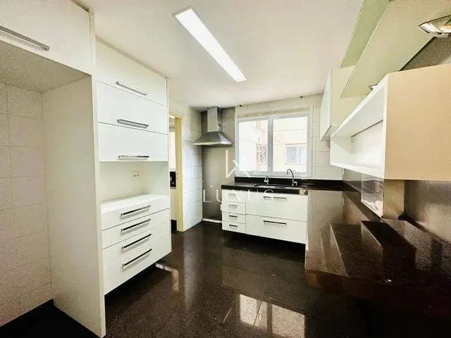 Imagem 12: Apartamento com 4 Dormitórios À Venda, 157 M² por R$ 2.150.000,00 - Vila da Serra
