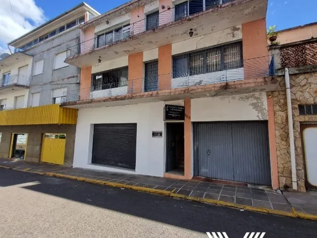 Imagem: 3 Dormitórios, 1 Suítes, 1 Banheiros