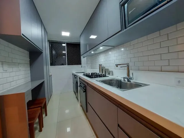 Imagem 11: Apartamento de 02 Quartos Sendo 01 com Suíte, 01 Vaga de Garagem e 03 Vagas de Moto no Ba