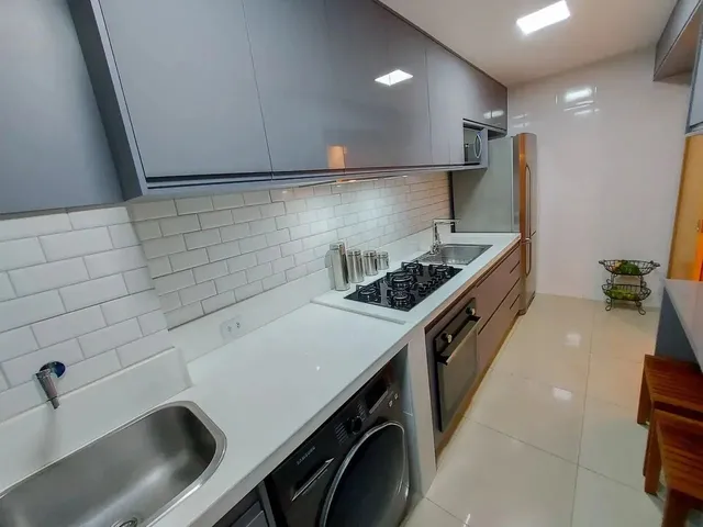 Imagem 15: Apartamento de 02 Quartos Sendo 01 com Suíte, 01 Vaga de Garagem e 03 Vagas de Moto no Ba