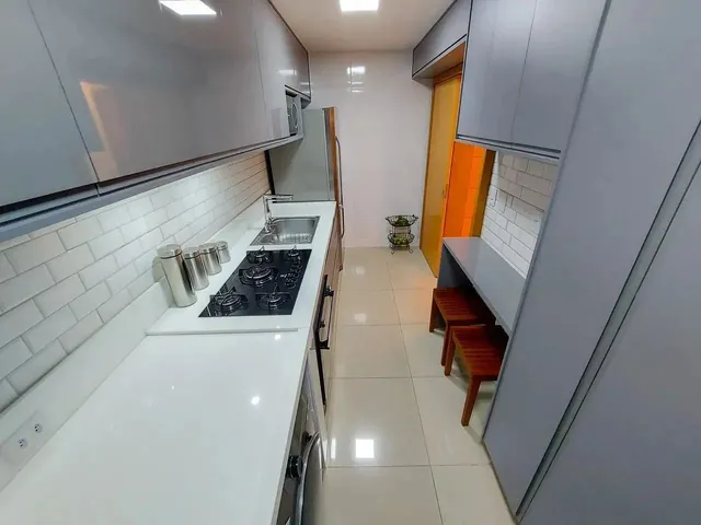 Imagem 7: Apartamento de 02 Quartos Sendo 01 com Suíte, 01 Vaga de Garagem e 03 Vagas de Moto no Ba