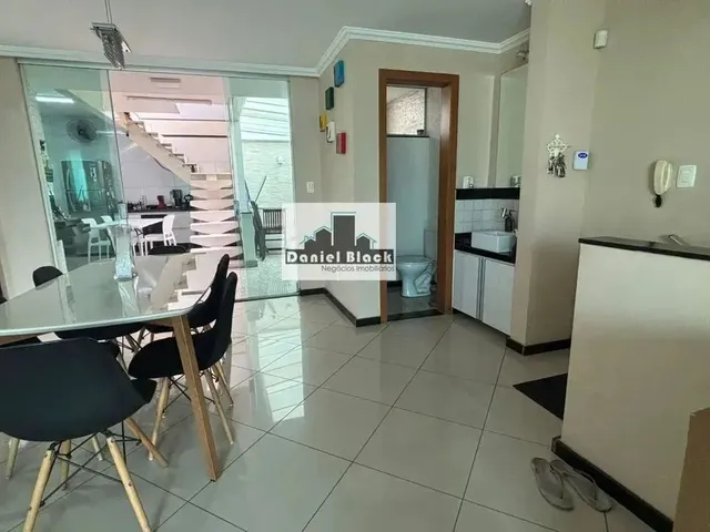 Imagem: Casa Geminada À Venda Bairro Ana Lúcia