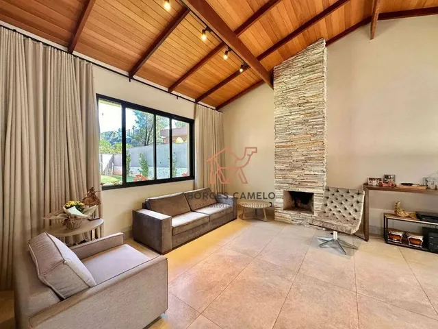 Imagem: Linda e Pratica Casa em Condominio