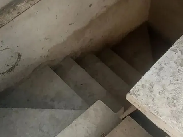Imagem 9: Casa de 2 Andares 90% Concluída