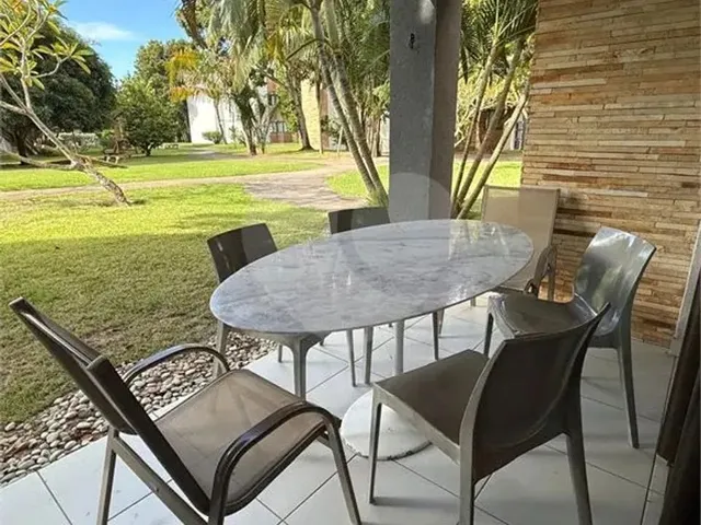 Imagem: Apartamento com 3 Quartos À Venda em Centro