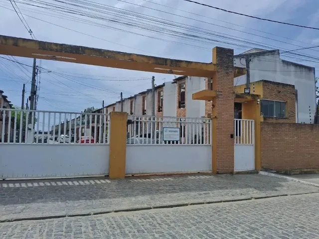 Imagem: Res. Pedra da Lagoas Casa com 3/4 com 2