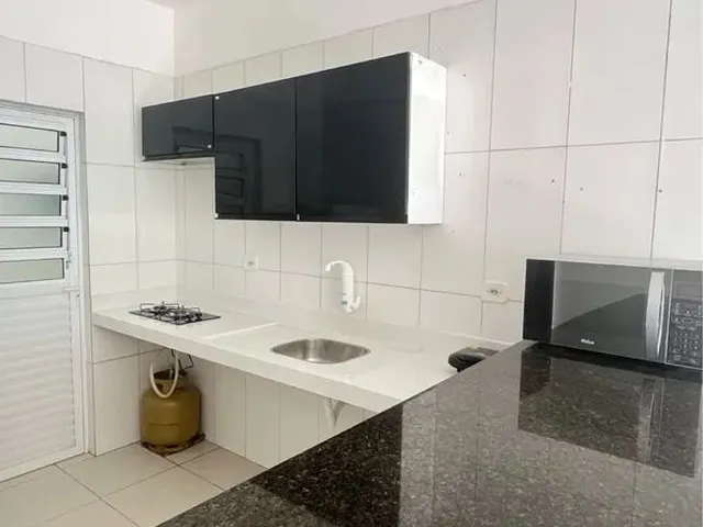 Imagem 5: Vendo: Casa ( Flet )Com 2 Quartos. .No Francês