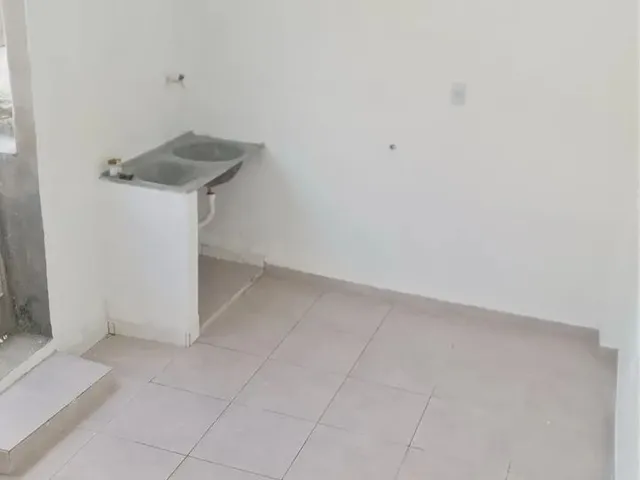 Imagem 5: Casa. Varanda, Área de serviço, 4 Vagas na garageme2 Dormitórios