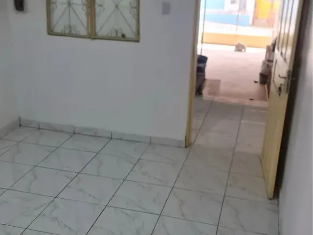 Imagem 12: Casa. Varanda, Área de serviço, 4 Vagas na garageme2 Dormitórios