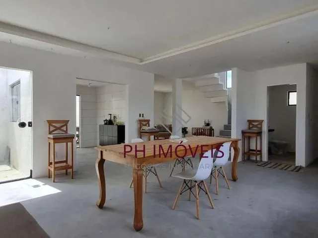 Imagem: Casa Duplex em Condomínio Fechado com 5