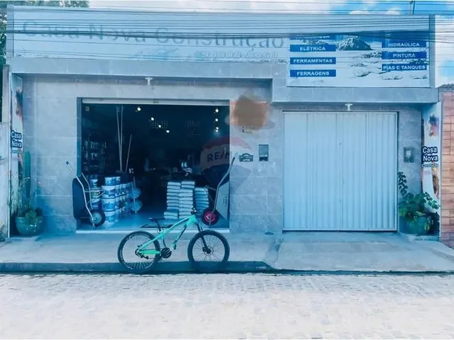 Imagem: Casa a Venda com Ponto Comercial na Parte