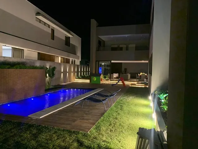 Imagem: Belíssima Casa Condomínio Laguna, 5 Suítes