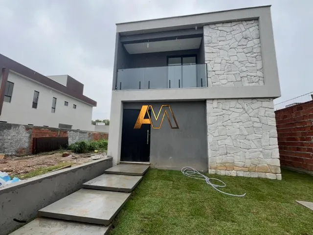 Imagem: Casa à venda no bairro Abrantes - Camaçari/BA