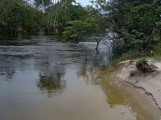 Imagem: Vende-Se Este Lote