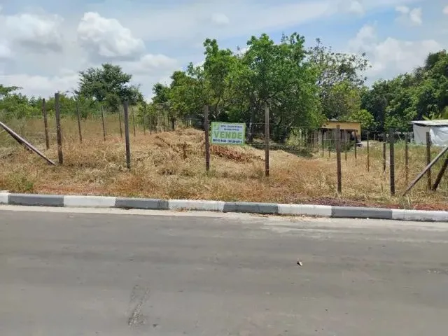 Imagem: Vende-Se Terreno no Canarinho 640M2