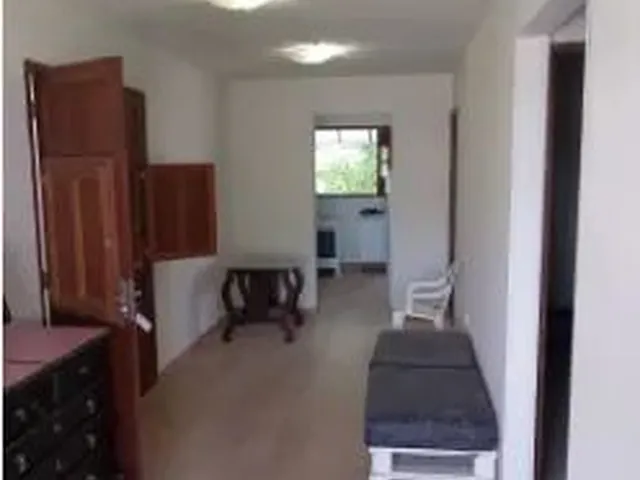 Imagem: Alugo Casa, 3 Quartos, 3 Banheiros, Iluminada