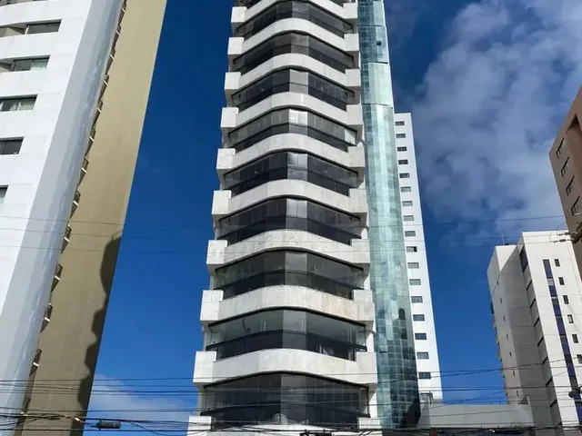 Imagem: O apartamento possui 4 Dormitórios, 4 Suítes, 5