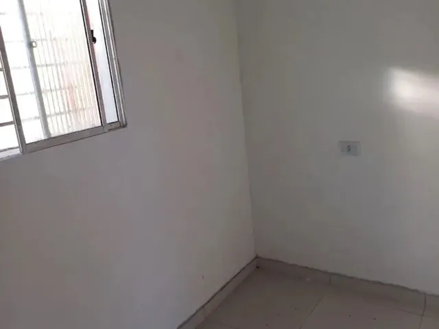 Imagem 4: Sala com Banheiro -Casa no Derby