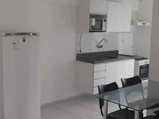 Imagem: O apartamento possui 1 Dormitório, 1 Banheiro, 1 Vaga na