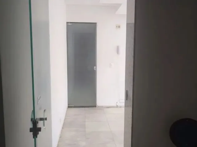 Imagem: Aluga-Se Sala Padrão - Andar Térreo