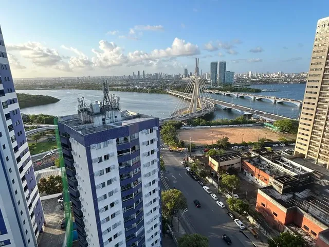 Imagem: A casa possui 3 Dormitórios, 1 Suíte, 2 Banheiros, 1 Vaga