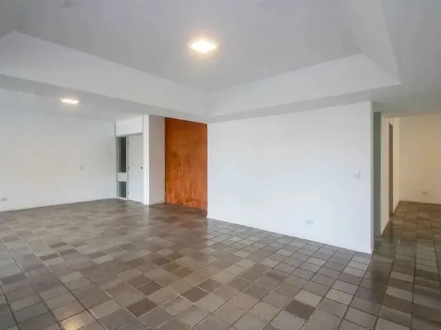 Imagem 4: Apartamento 4 Quartos para Alugar no Monteiro