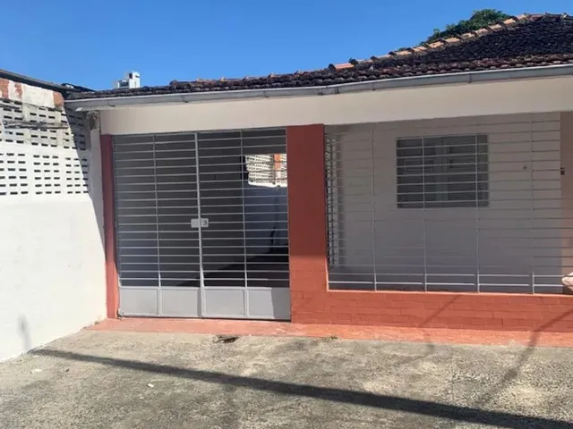 Imagem: O apartamento possui 3 Dormitórios, 2 Banheiros, 2 Vagas