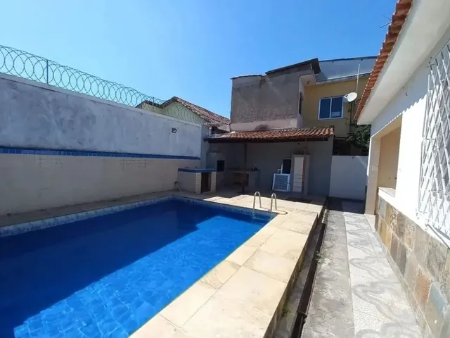 Imagem: Casa com 4 Dormitórios À Venda, 136 M²