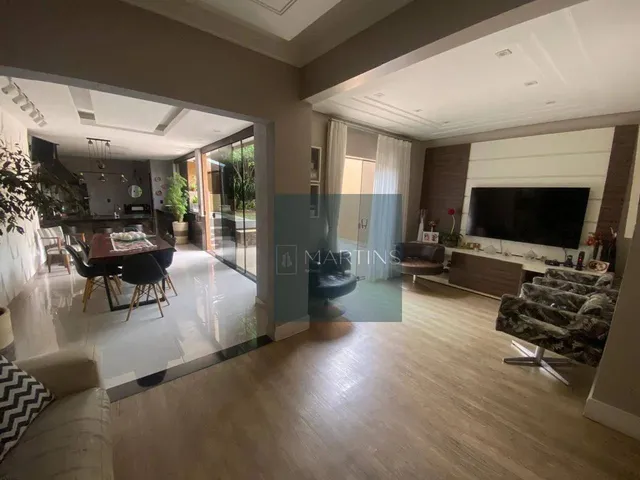 Imagem: Casa com 4 Dormitórios À Venda, 174 M²