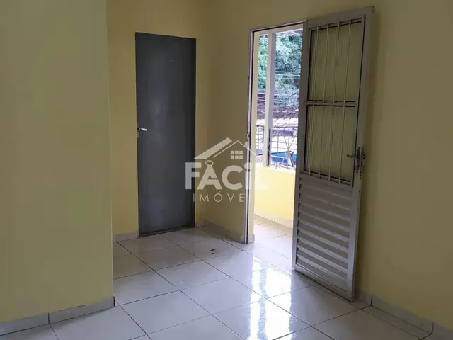 Imagem 12: Prédio Residencial e Lojas Comerciais em Itararé - Vitória