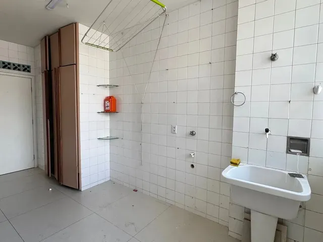 Imagem 9: Apartamento Espaçoso com 3 Quartos 1 Suíte, Vitória-Es