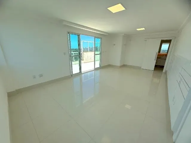 Imagem 3: Vendo Cobertura Duplex em Jardim da Penha com 280M², 4 Suítes e 5 Vagas - R$ 3.750.000