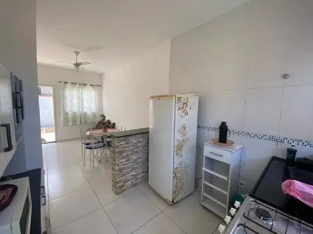 Imagem 7: Vendo Casa com Piscina em Maria Ortz