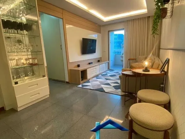 Imagem: Apartamento de 3 Quartos, Elevador, Varanda