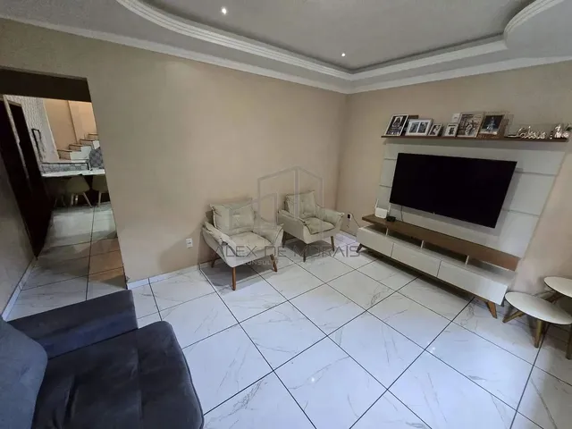 Imagem: Casa Duplex com Terraço - na Região da