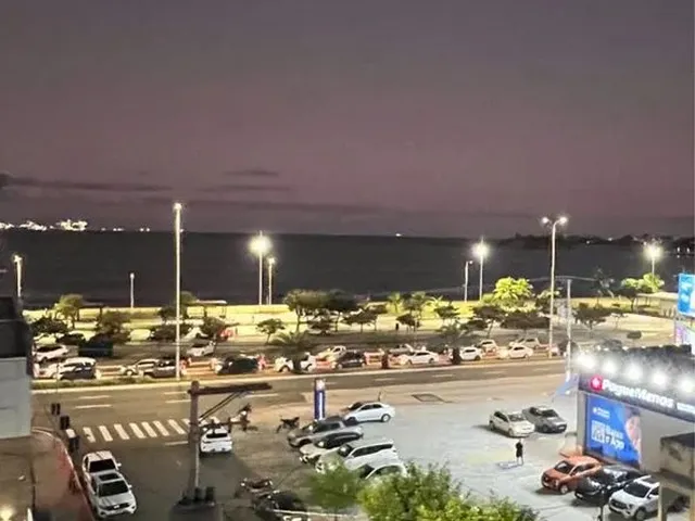 Imagem: 4 Quartos com Vista para o Mar