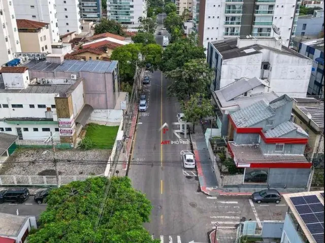 Imagem 4: Casa Duplex a Venda em Jardim Camburi