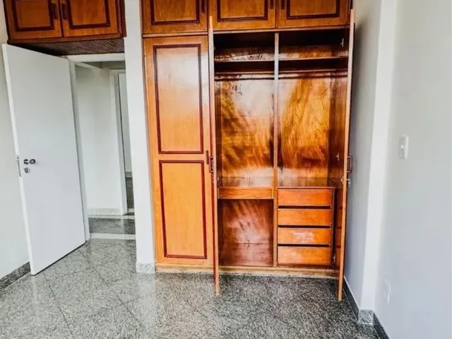 Imagem 5: Vendo 3 Quartos com Garagem Centro de Vitória- Valor de 2 Quartos
