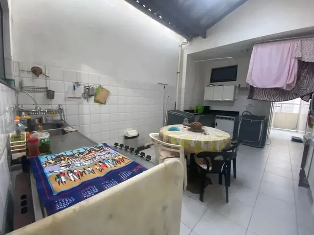 Imagem 5: Imóvel para Venda com 390 Metros Quadrados com 3 Quartos em Praia do Canto - Vitória