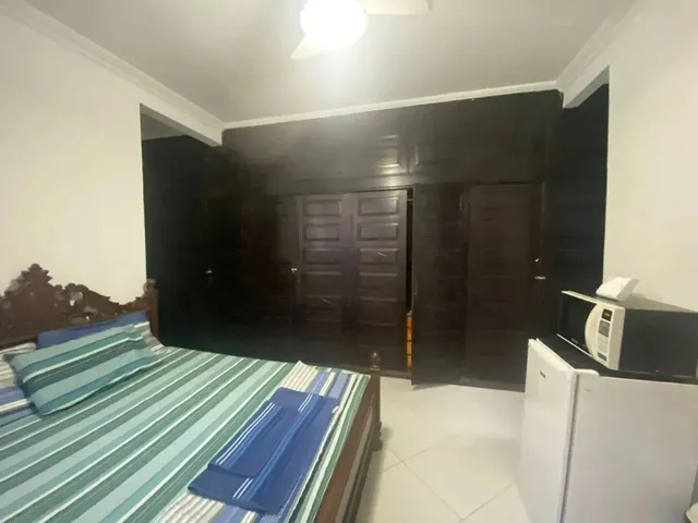 Imagem 3: Imóvel para Venda com 390 Metros Quadrados com 3 Quartos em Praia do Canto - Vitória