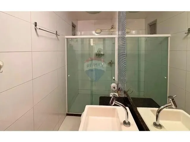 Imagem 11: Casa À Venda em Vitória com 3 Quartos, Piscina Aquecida e Área Gourmet Com