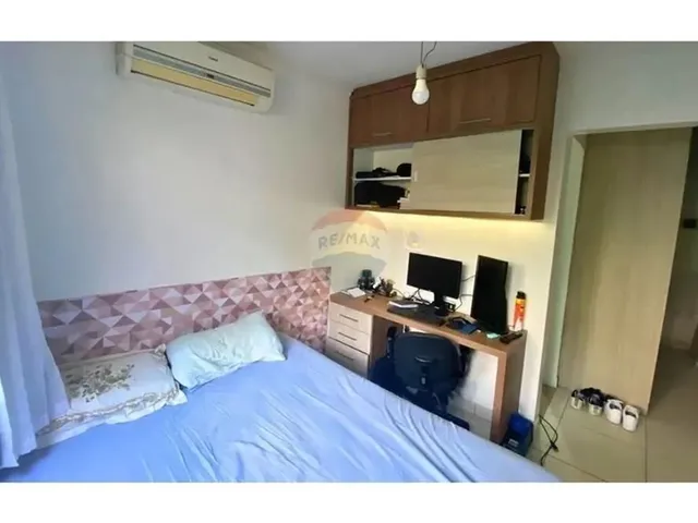 Imagem 4: Casa À Venda em Vitória com 3 Quartos, Piscina Aquecida e Área Gourmet Com