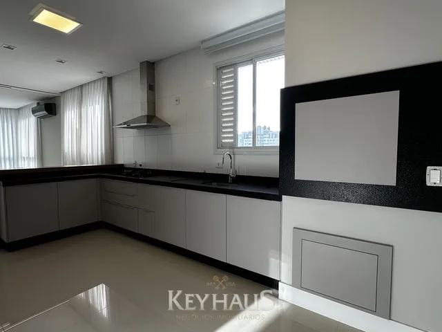 Imagem 13: Apartamento 04 Suítes