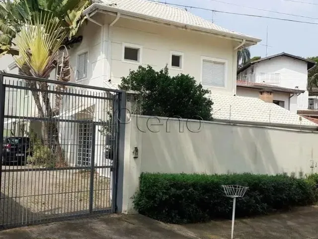 Imagem: Casa À Venda com 2 Suítes no Chácara