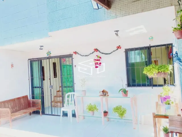 Imagem: Casa Duplex com 03 Quartos em Bairro Novo