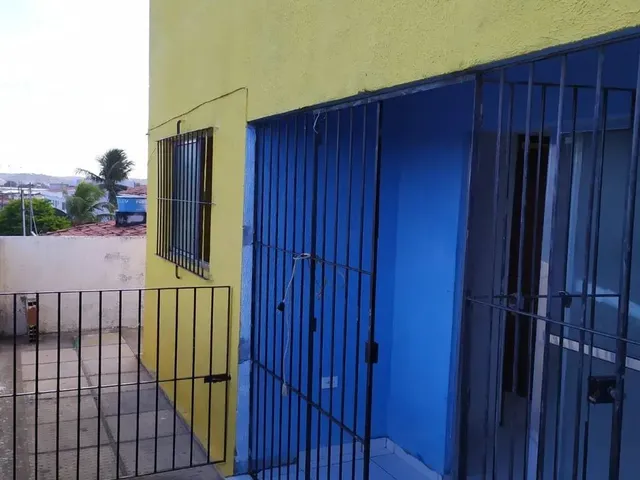 Imagem: O apartamento possui 2 Dormitórios, 1 Banheiro, 45m² de