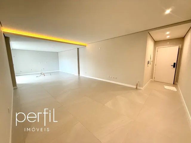Imagem 9: Imperdível: Apartamento à Venda em Joinville-SC, Bairro Santo Antônio - 3 quartos, 3